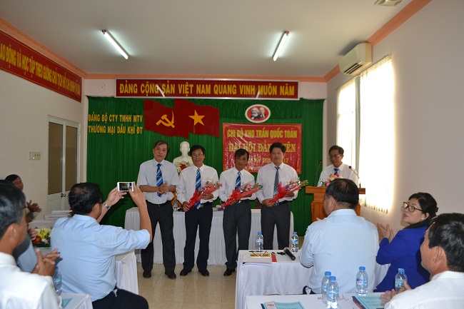 Đại hội đảng viên chi bộ kho trần quốc toản
nhiệm kỳ 2015 - 2017
 (10/03/2015)