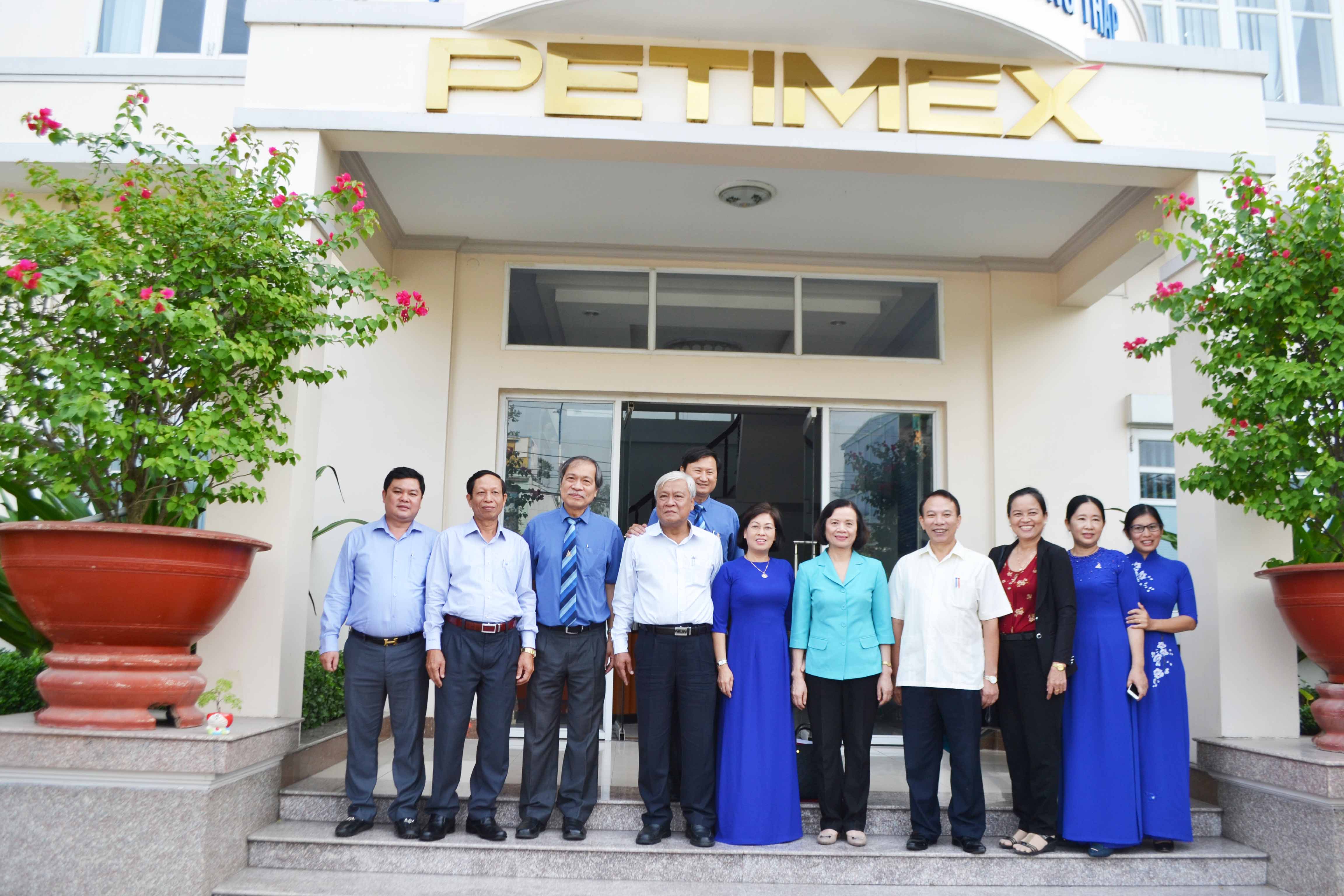 Công ty petimex tiếp và làm việc ban chỉ đạo trung ương về thực hiện quy chế dân chủ ở cơ sở. (30/08/2017)